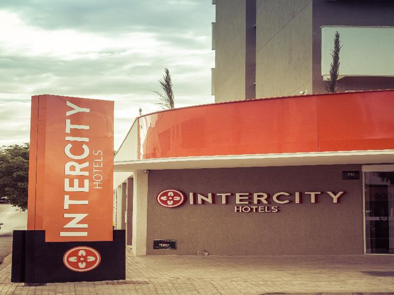 Intercity 몬치스 클라루스 외부 사진